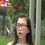 她买房写男友名字却...