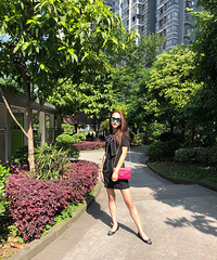 这两天天气好起来,赶紧把裙子翻出来穿起【4月今天穿什么】