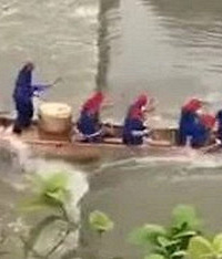赛龙舟不穿救生衣,翻船致17人死亡