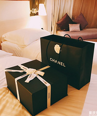 �����SK-II��iPhone�ܻ��㣬���ζ������ڵر�����ǧ