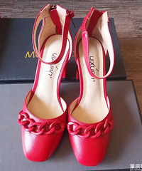 ��1500��㶨��˫��Ь��ÿ˫������ͷ�ã���ô��ÿ�