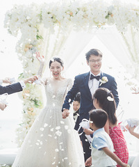 ���ռ������������Ƶ꣬����һ������100�˵ĳ�������ƺ����