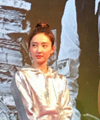 徐峥、王丽坤今晚在时代天街