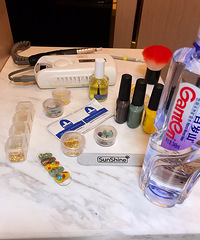 �������ף�����Ҫ��Ծ���Ե������ʵ�ɫ��Ԫ��