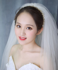 ����̳�ֲݵĻ�ױʦ����������ȥ�β��ˣ��򵥴�������ʽױ������