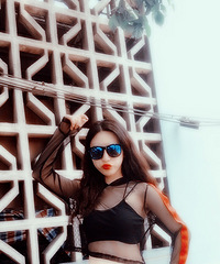 ȫ�����˾�׬���Ļ���Ʒ����ҹ�ر�������������Ħ���wanghong��˪