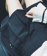 30˺Ůͬȹpickѽ촩ʲô