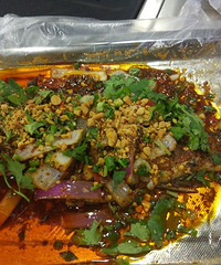 烤猪脚脚+鸡脚脚+会喷火的生蚝