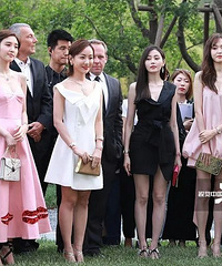 和唐嫣对比,张天爱真实身高曝光