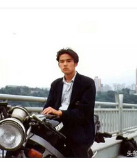 感受下周杰伦新歌歌词,哥练的胸肌