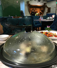 会冒烟的小海鲜很鲜甜,第一回儿吃到的海肠也好特别