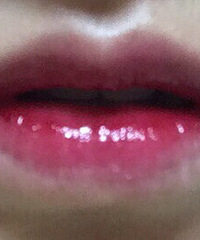 ���˴��ȵĿں�ɫ�ţ��о�����ÿ���˶���hold��סÿ����ɫ