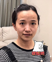 在论坛找的化妆师好满意,手机拍的试妆照都有一种写真的感觉