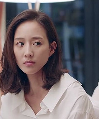 零差评的女演员不多,她算一个