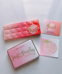 ������Ů����Ӱ�̣���ɫϵ��ɫ�������һ�������ζ