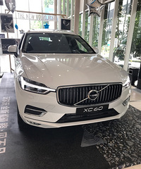 纠结凯迪拉克XT5和沃尔沃XC60,我被这两款车种草了
