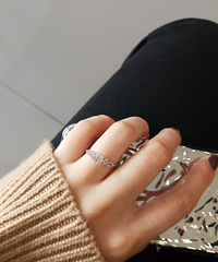 ����һ����ֺÿ������ָ��ÿ�����䣬�ص��ǣ��ÿ�������