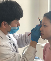 �ϵ���չǰ�����ȥ�Ƶ�ü���Ƴ�������Ȼ�����õ���ȥ���˳�չ