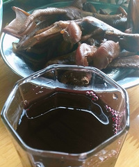 无法抗拒的纯酿,贵族甜型巧克力红葡萄酒 ···