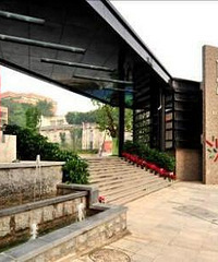 ѧУĲĳУ˺ͽСѧĶԿڳио