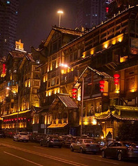 洪崖洞等网红景点周边道路适时管控