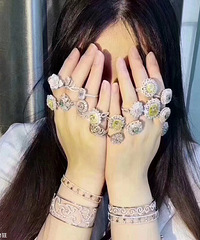 ���籭�ڼ��鱦�˵�����Ȧ��û�ý�ָ��������˼������