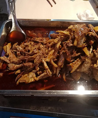味道很棒的丰都麻辣鸡块摊摊小店,卖了很多年,肉质很筋道