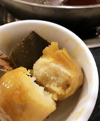 个人觉得秒杀梁山鸡的肥肠鸡,卡卡角角找到的30年老字号