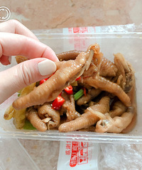 韩妹妹蛋黄酥收到了,包装美貌味道安逸惨