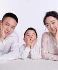 ٲȻһСˣָҵʱƯĻػ