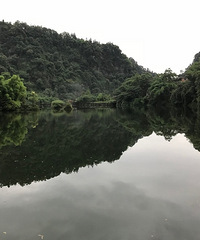 爬峨眉山看日出,还可以耍水