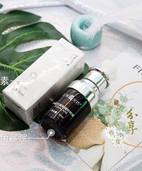 这款精华修复力好强,熬夜用了它脸也不暗沉,完全看不出熬了夜