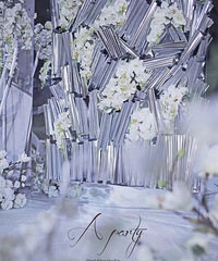 �������Ƶ겼��һ���ر�Ļ�������ɫ�����ֳ������ֳ�����