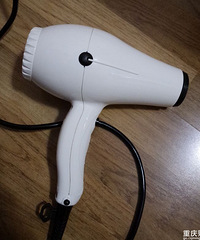 �����ô�ɭ����������������еĲ׺�����