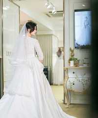 ��ɴ��������������ˣ�����ѡ��һ����ɫ���صľ��Ʒ�