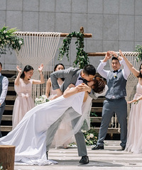 ����������������ɶ��ͬ������ȫ�Ǽ����У���Ҫ��Ů��װ