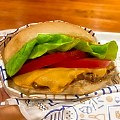 吴尊在重庆开的汉堡店