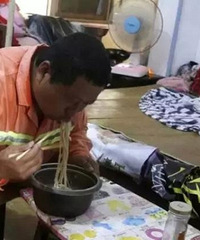宝贝对不起,放下工作养不起你,拿起工作陪不了你 看哭无数人