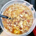 摆摊的车载冰汤圆