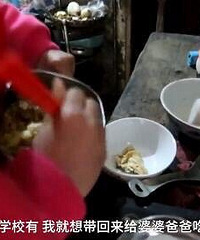 10��Ů��ÿ�첻ϴ���У���������������ؼҸ����̳�