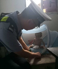 �����10���´�ŮӤ���ڶ������У����裺Ҫ�ϰ������չ�