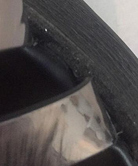品牌凉鞋穿了几天就脱胶