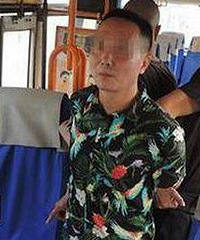 重庆一男子坐车不付钱说没心情