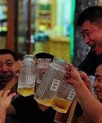 据说重庆人喝酒是这样的...