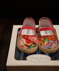 һŮ¹񣬸ִͺڣֻ˼