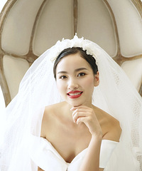 ��ױ�ɹ���ױ��ױʦ˵������˭~~