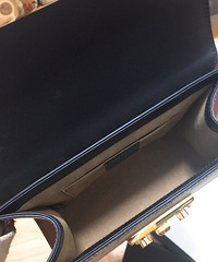 �������ֵĵ�һ��GUCCI�����������ر���װ�����ʺ�ƽʱ��