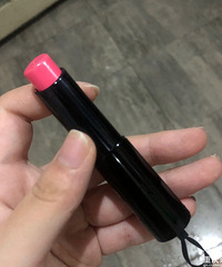 麻烦问下是不是对我有什么误解呀,男朋友说送我的口红是红色