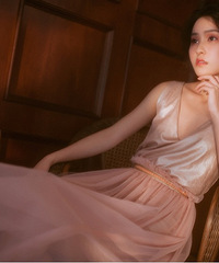 �����ɫ������������ʱ������Ů������Ƭ�ĵ�������������