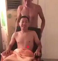 高铁霸座男假装坐轮椅高呼感谢滴滴